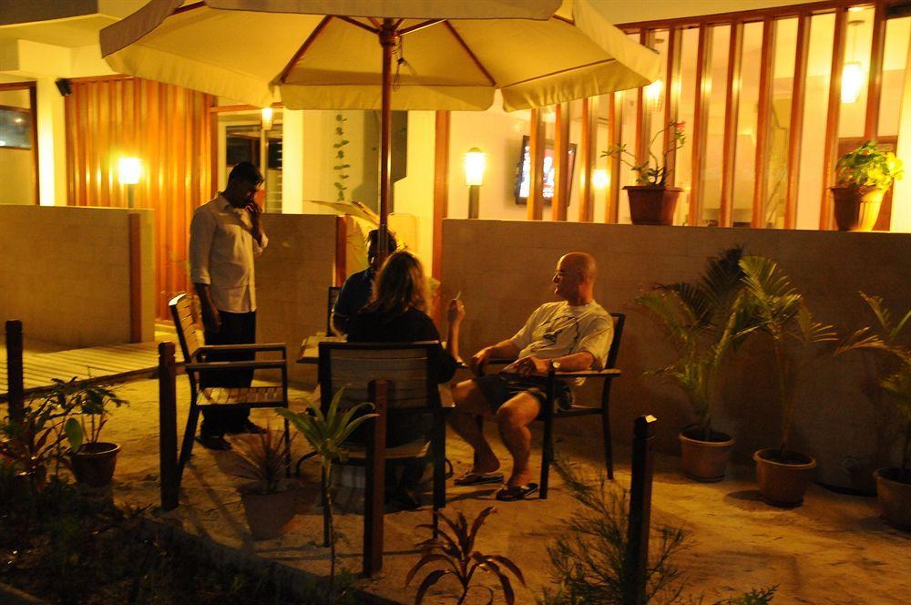 Holidaymakers Inn Hulhumalé Exterior foto